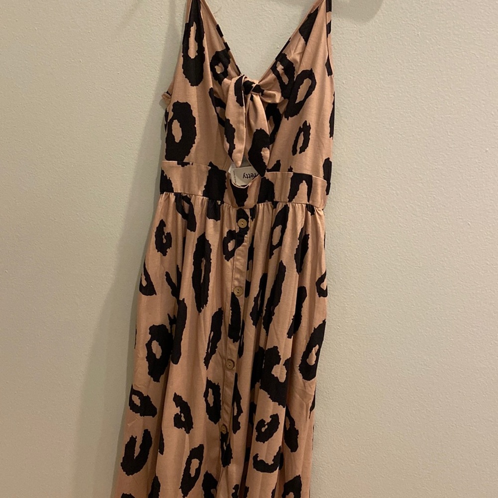 Size M from Amazon never worn